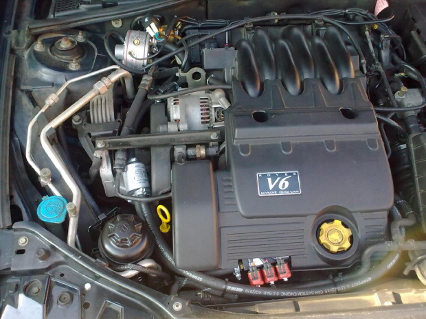mój Roverek 2,0 V6