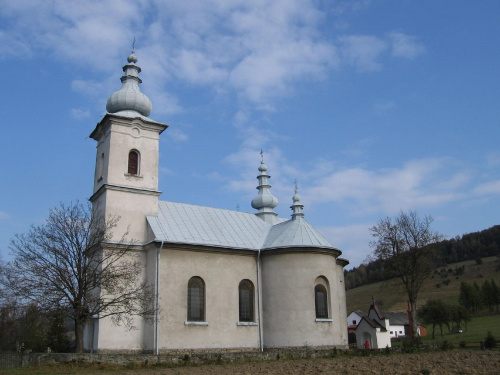 Dawna cerkiew greckokatolicka w Izbach p.w. św. Łukasza (obecnie k. rz.) #BeskidNiski