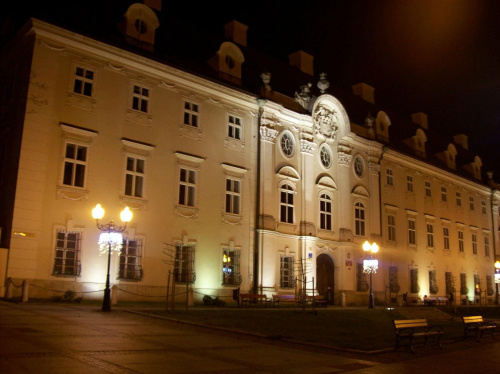 Cieplice,pałac Schaffgotschów w świątecznych iluminacjach :))