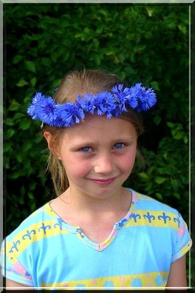 portrety z wiankiem cz. 2
moja kuzynka ;D #portret #wianek #wiosna
