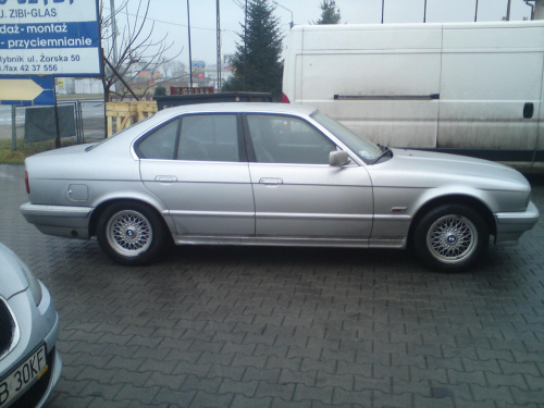 bmw 525 prawy