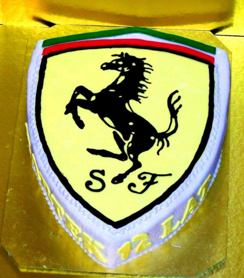 Ferrari #tort #LogoFerrari
