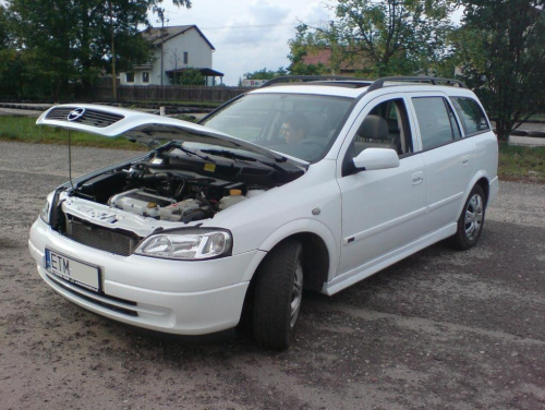 Opel Astra G Biały Caravan Tuning 1.4 Twinport