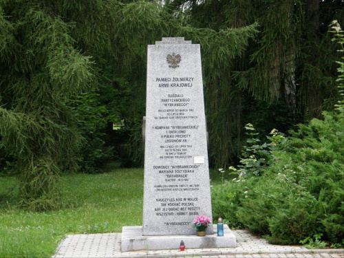 Pomnik pamięci żołnierzy AK