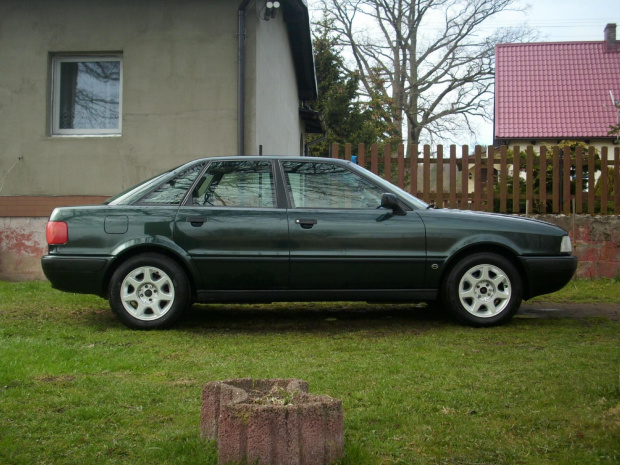 #Audi80B4