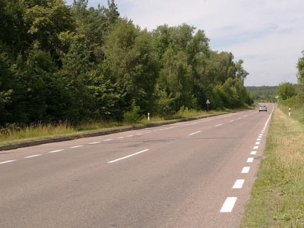 Czy za mostem nadal obowiązuje ograniczenie prędkości? Bo jeśli tak, to tu też trzeba się wlec 40km/h.