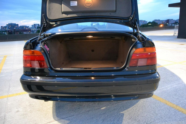 e39 523i