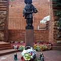 Pomnik Małego Żołnierzyka #pomnik #warszawa #StareMiasto