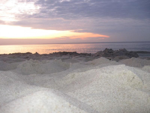 Zachód słonca nad polskim morzem #morze #zachód #miłosc #piekno #fale #wiatr #piasek #słońce #szum