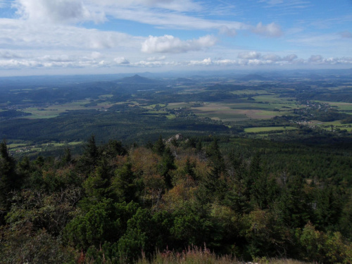 Widok na okolicę ze szczytu Jesteda #Czechy #góra #Jested #Liberec