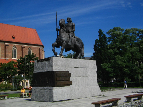 Pomnik Bolesława Chrobrego #pomnik #bolesław #chrobry #wrocław