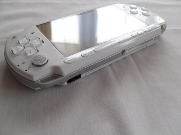 PSP White