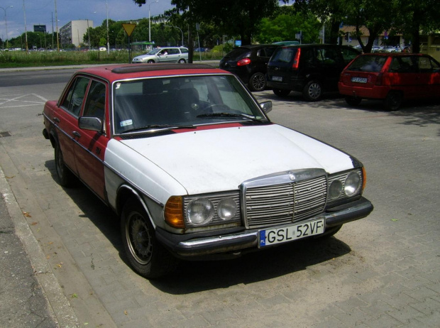 Mercedes 230E