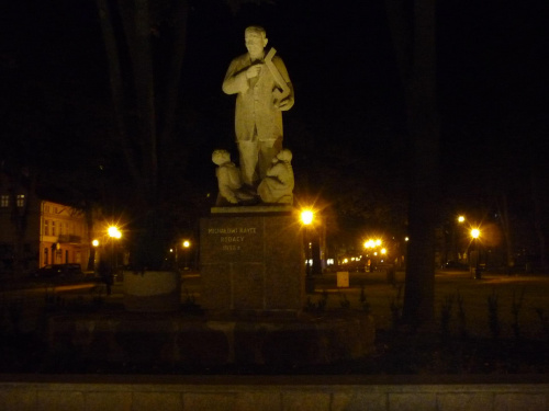 Ełk - pomnik Michała Kajki
