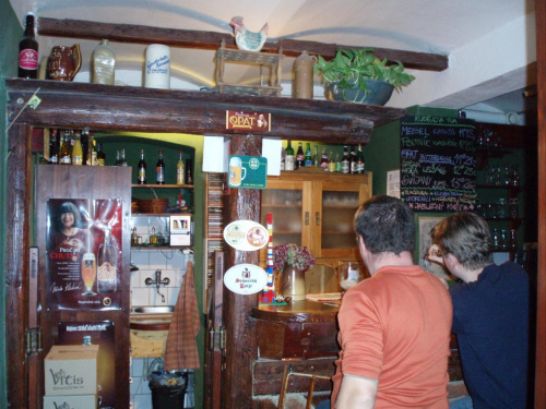 Bar 4