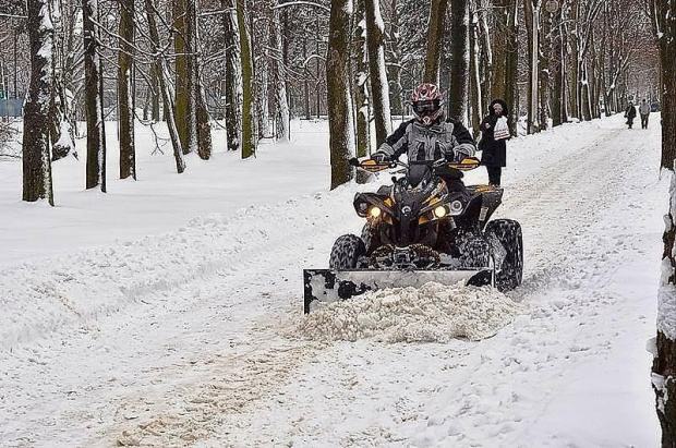 Park uzdrowiskowy w Busku-Zdroju.