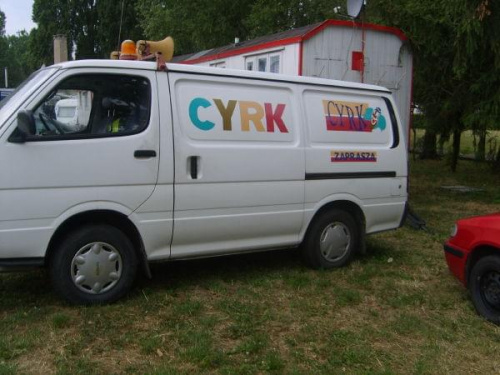 Zakaz kopiowania zdjęć zapraszamy na www.cyrk-fan.pl