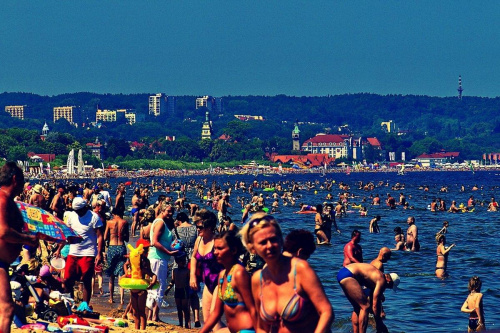 Wakacje 2010 nad Bałtykiem, zabawa z filtrem starej kliszy :) #Ludzie #wakacje #bałtyk