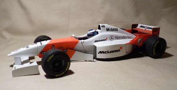 McLaren MP4/11 Minichamps 1:18 #minichamps #bolid #model #mclaren #mercedes #Hakkinen #Mika