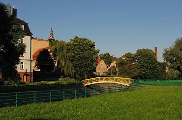 #miasta #parki #architektura #rzeka #domy #ulice