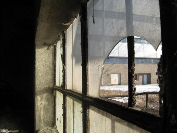 #okno #szyba #StaryBudynek #OpuszczonyBudynek