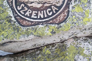 Symbol Szrenicy wyryty w skałach #SzklarskaPoręba #Karkonosze #zima #Szrenica #góry