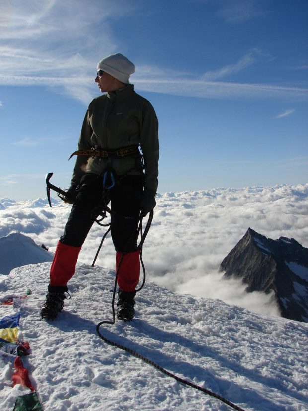 Chmury pod stopami na szczycie Weissmies #wakacje #góry #Alpy #lodowiec #treking #Szwajcaria #szczyt #Weissmies