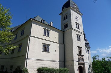 Zamek Hruby Rohozec w Turnowie #Czechy #CzeskiRaj #HrubyRohozec #Turnov