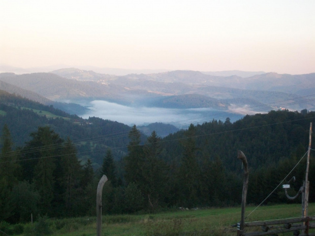 #Beskid #Polska #krajobraz #mgła