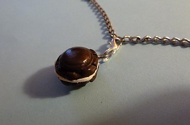 Coś na styl markizy :) Charmsik :] #bransoletki #charmsy #kolczyki #modelina #rękodzieła #sztyfty